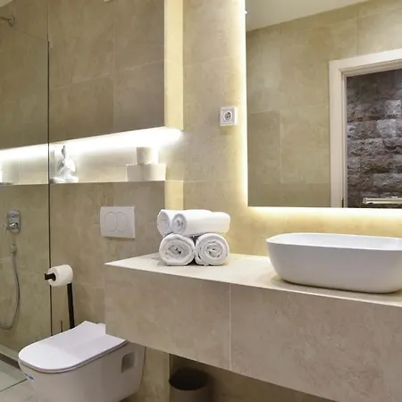 Bed & Breakfast Misisuone Budua